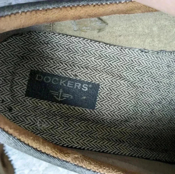 DOCKERS Men loaffers shoes size 11 leather tan  color - Picture 11 of 11